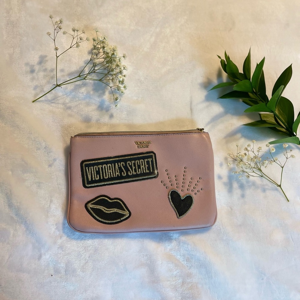 Victoria’s Secret makeup bag